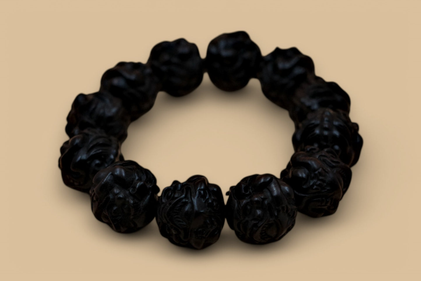 Vermmia V Bracelet – Pi Yao Guardian