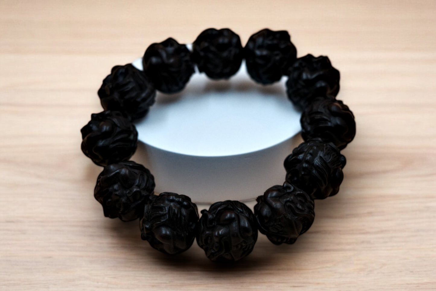 Vermmia V Bracelet – Pi Yao Guardian