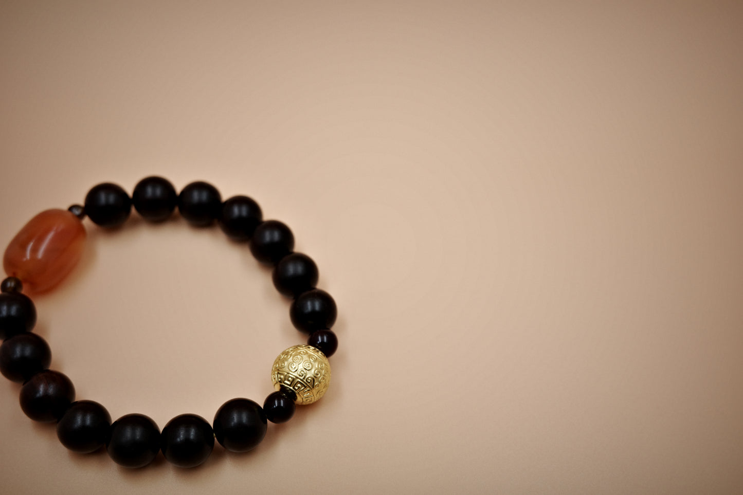 Vermmia Gold Bracelet -Luxurious