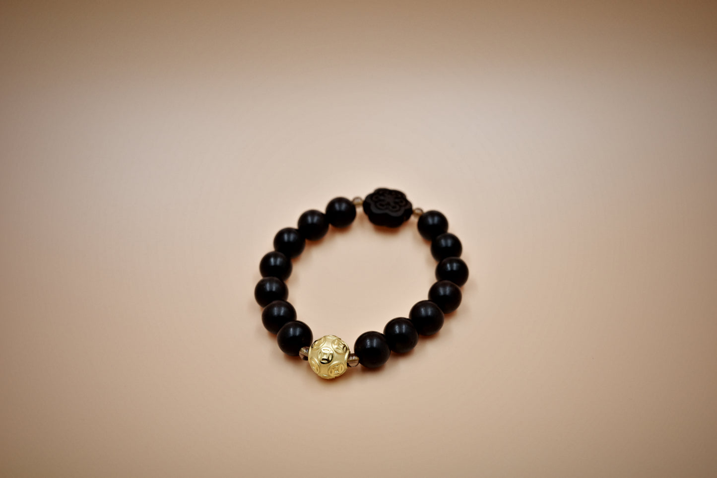 Vermmia Gold Bracelet - Balanced