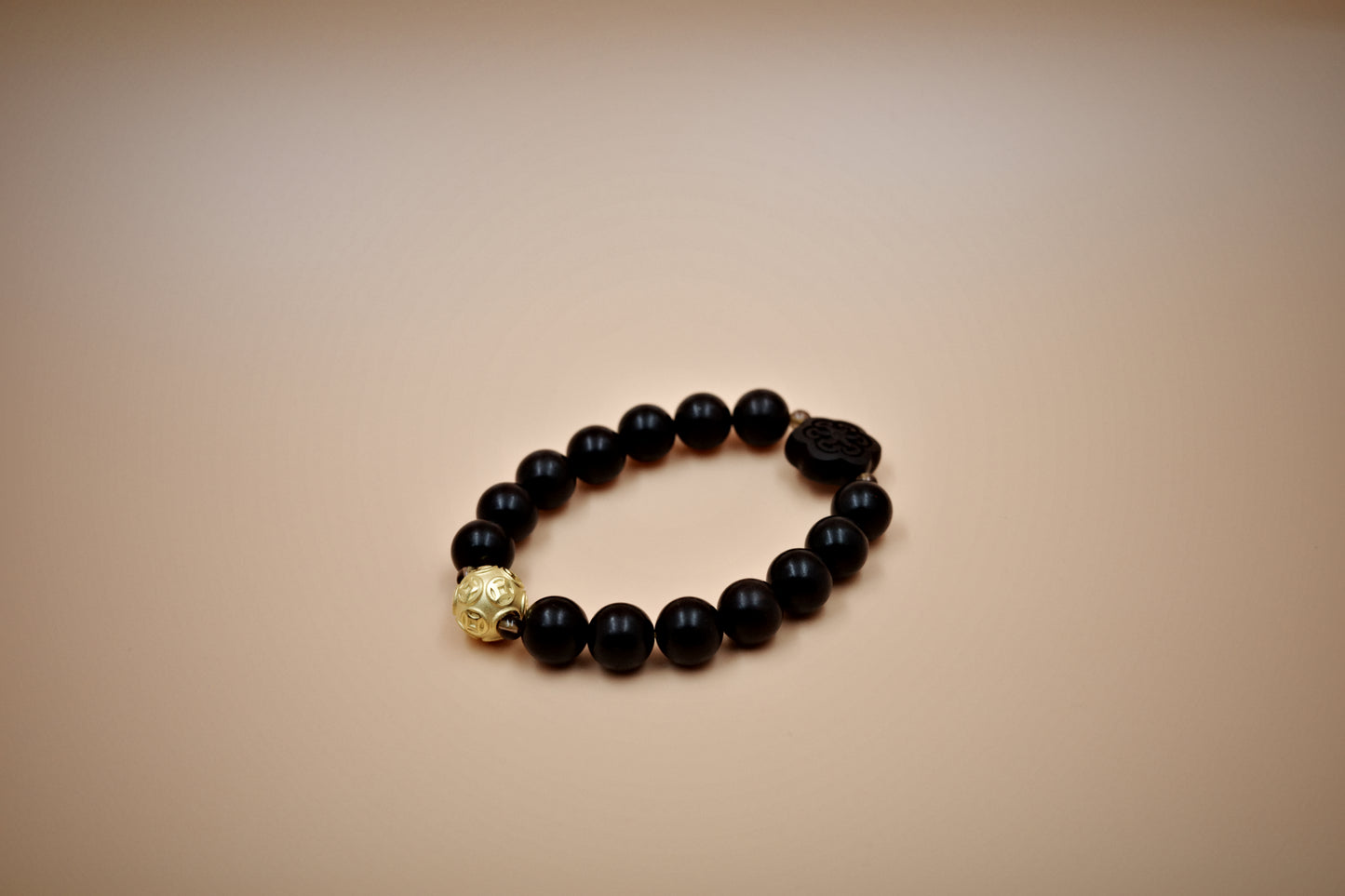 Vermmia Gold Bracelet - Balanced